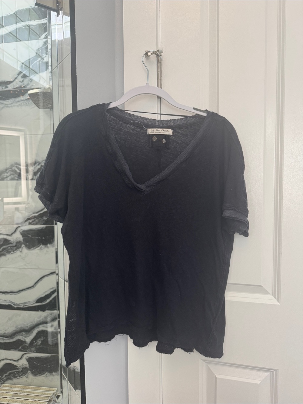 Free People Black V-Neck Short Sleeve Relaxed Tee